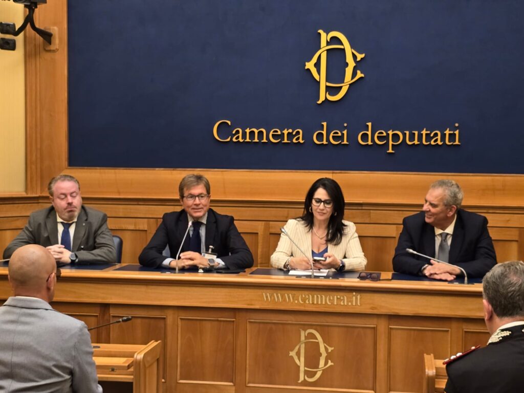 La conferenza nella sala stampa della Camera dei Deputati